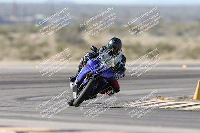 media/Jan-15-2026-Racers Edge (Thu) [[dfebeb70ab]]/3-B Group/Session 2 (Turn 11)/